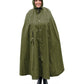 Regencape Boerdal Fjell olive aus weichem PU – Vorderansicht mit Kapuze und Druckknopfleiste